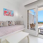 Manolia View Mykonos Apartment Tourlos